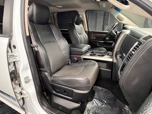 Used 2017 RAM 3500 Laramie image 4