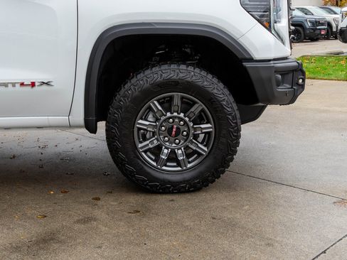 New 2026 GMC Sierra 1500 AT4X image 36