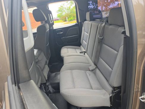 Used 2015 Chevrolet Silverado 1500 W/T RWD image 14