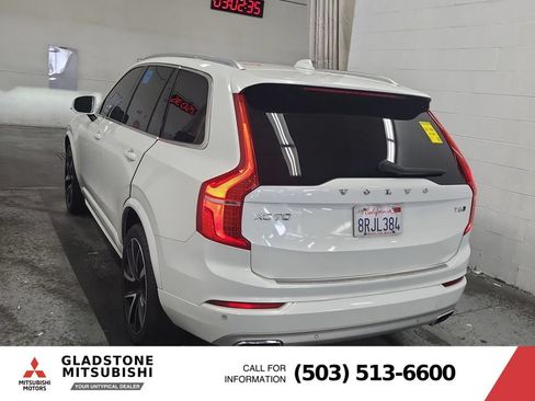 Used 2020 Volvo XC90 T6 Momentum w/ Protection Package Premier AWD/4WD image 2