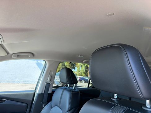 Used 2023 Honda Pilot EX-L image 9