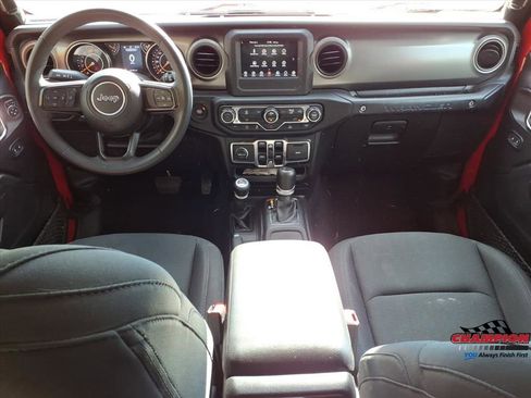 Used 2023 Jeep Wrangler Sport S image 16