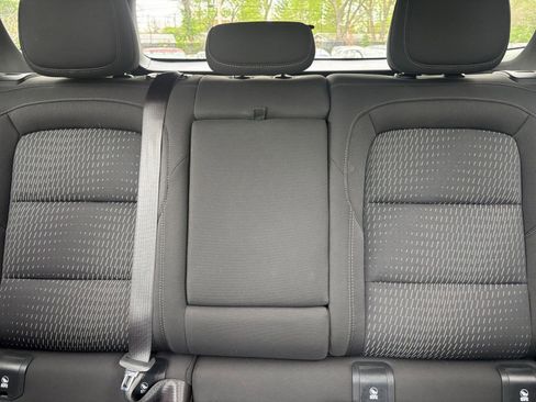 Used 2025 Chevrolet Equinox LT AWD/4WD image 37