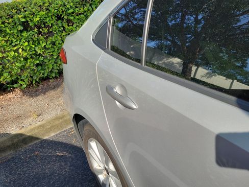 Used 2023 Toyota Corolla XLE FWD image 10