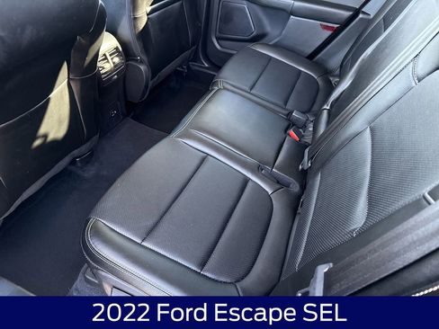 Used 2022 Ford Escape SEL image 15