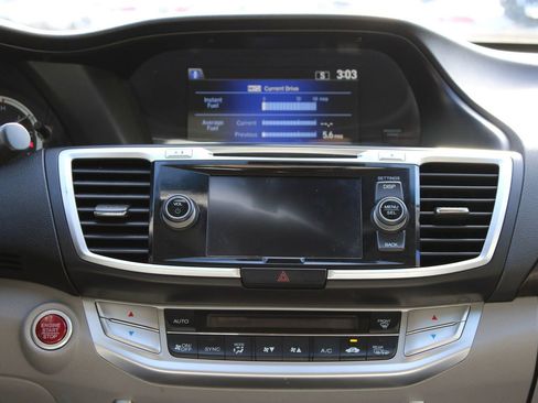 Used 2014 Honda Accord EX-L image 26