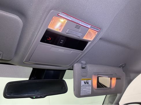 Used 2023 Toyota Tacoma Trail Edition image 38