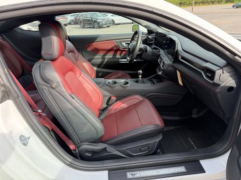 Used 2024 Ford Mustang GT Premium RWD image 18