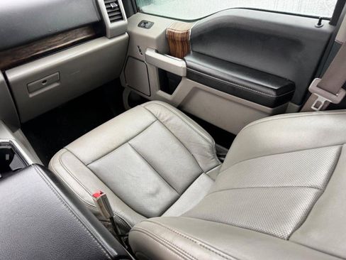 Certified 2019 Ford F150 Lariat image 17