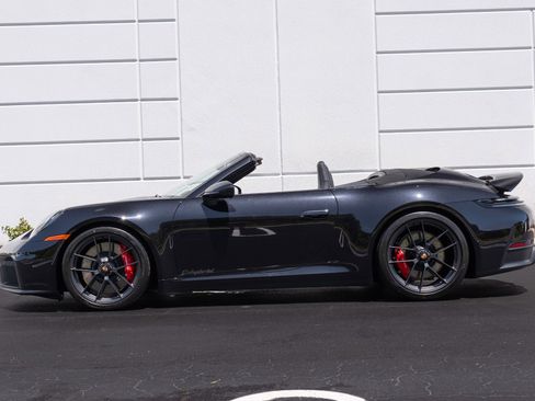 Used 2026 Porsche 911 Carrera GTS RWD image 23