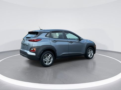 Used 2019 Hyundai Kona SE image 7