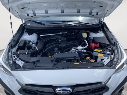 Certified 2025 Subaru Crosstrek 2.5i Premium AWD/4WD image 8