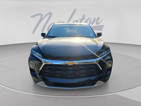 Used 2024 Chevrolet Blazer LT AWD/4WD image 2