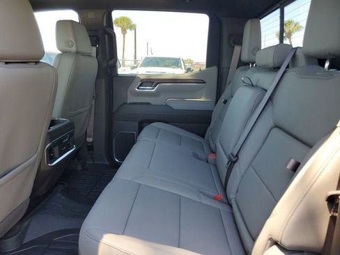New 2026 GMC Sierra 1500 SLT w/ SLT Premium Plus Package AWD/4WD image 13