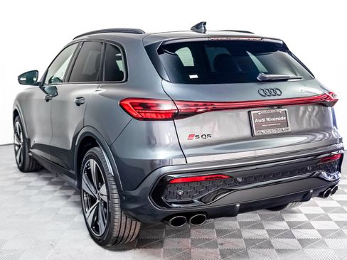 New 2025 Audi SQ5 Premium Plus image 2