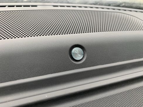 Used 2022 Ford F150 Lariat w/ Equipment Group 502A High image 30