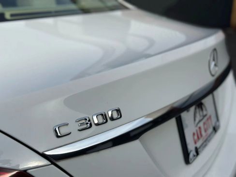 Used 2015 Mercedes-Benz C 300 4MATIC Sedan image 35