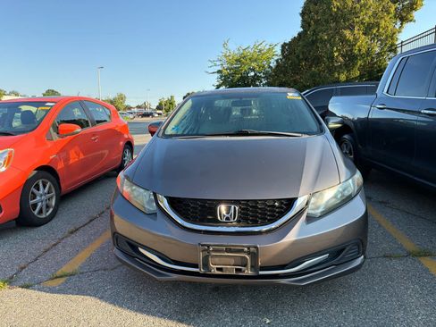 Used 2015 Honda Civic EX image 4