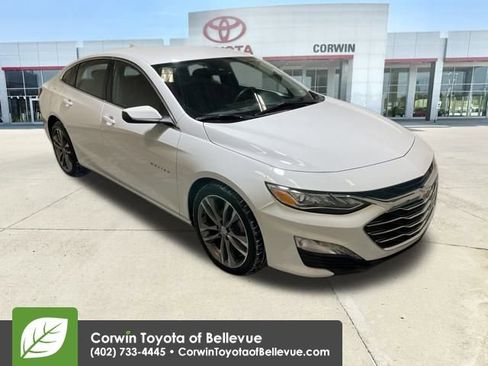 Used 2024 Chevrolet Malibu LT image 1