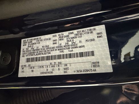 Used 2024 Ford F150 Platinum w/ Equipment Group 702A High image 18