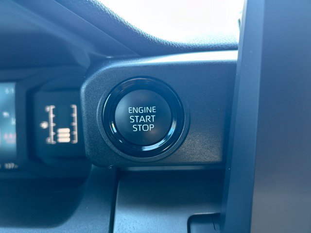 Used 2024 Toyota Tacoma SR5 AWD/4WD image 20