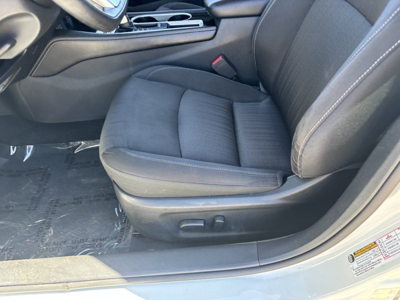 Used 2023 Nissan Altima 2.5 SV FWD image 18