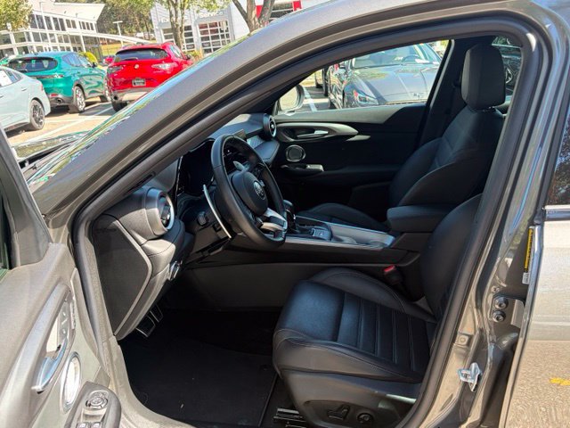 Used 2024 Alfa Romeo Tonale Veloce AWD/4WD image 19