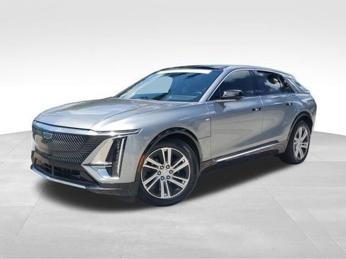 Certified 2024 Cadillac Lyriq Tech RWD image 1