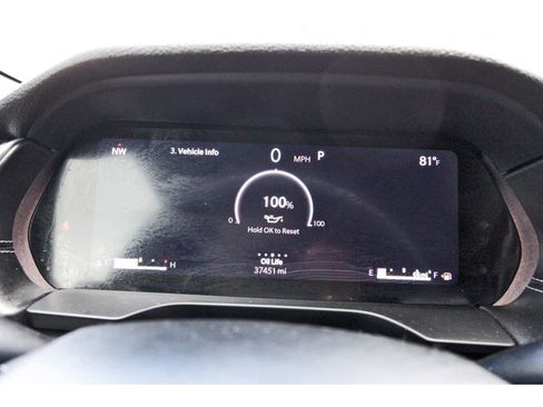 Used 2024 Jeep Grand Cherokee L Laredo image 18