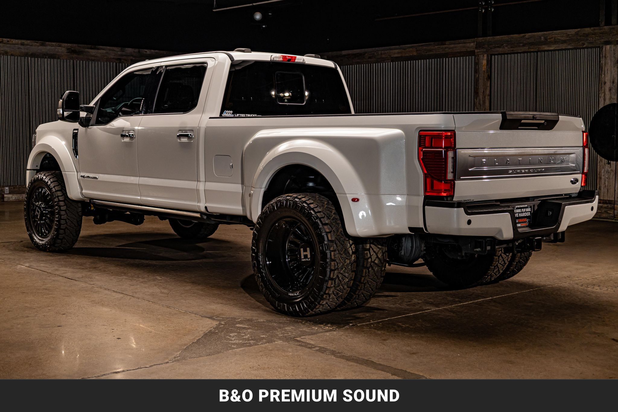 Used 2022 Ford F450 Platinum w/ FX4 Off-Road Package AWD/4WD image 7