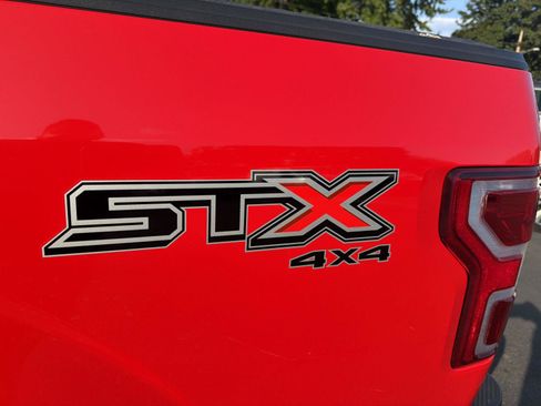 Used 2019 Ford F150 XL w/ Equipment Group 101A Mid AWD/4WD image 10