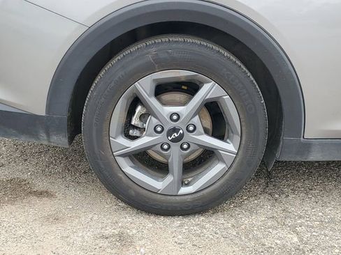 Used 2025 Kia K4 FWD image 5
