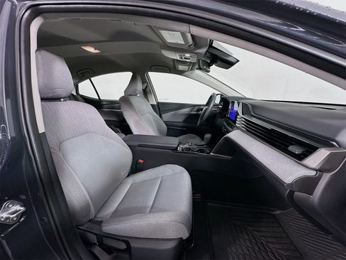 Certified 2025 Toyota Camry LE image 28