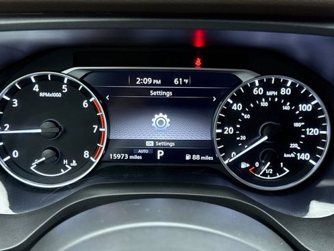 Used 2023 Nissan Rogue S AWD/4WD image 13
