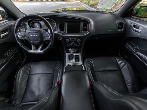 Used 2016 Dodge Charger SRT w/ Harman/Kardon Audio Group image 5