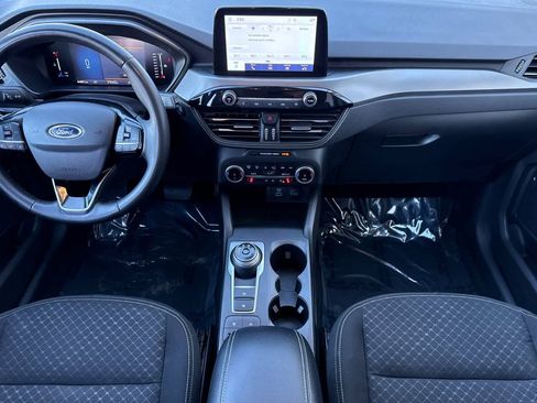 Used 2023 Ford Escape Active image 3