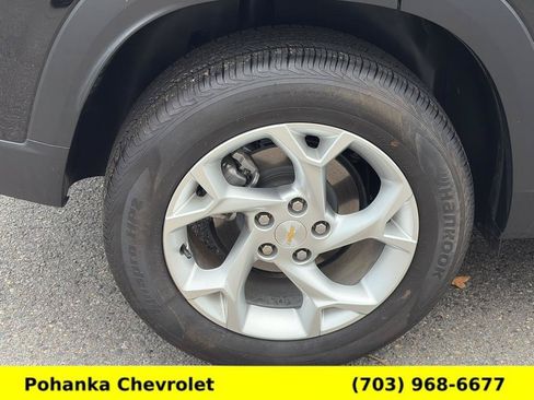 Certified 2024 Chevrolet Trax LS w/ LS Convenience Package FWD image 28
