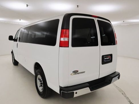 Used 2024 Chevrolet Express 3500 LT w/ LT Preferred Equipment Group image 21