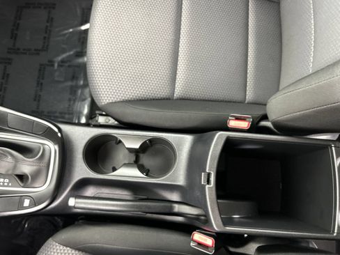 Used 2025 Kia Soul LX w/ LX Technology Package FWD image 15