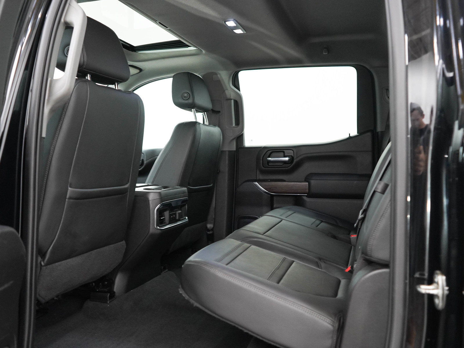 Used 2022 GMC Sierra 1500 Denali w/ Denali Reserve Package AWD/4WD image 16