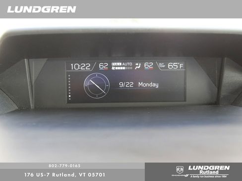 Used 2023 Subaru Forester Limited image 16