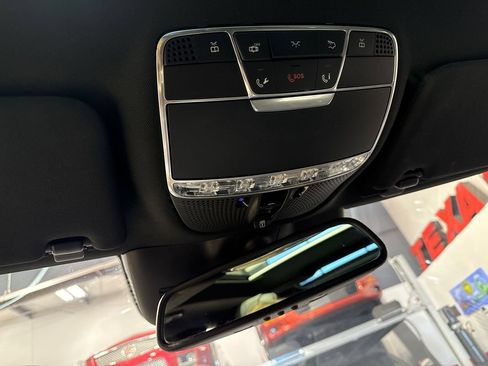 Used 2015 Mercedes-Benz S 550 4MATIC Sedan image 93