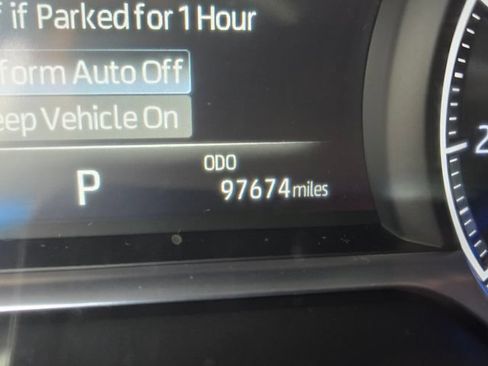 Used 2022 Toyota Venza Limited AWD/4WD image 30