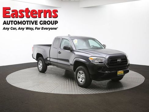 Used 2023 Toyota Tacoma SR image 45