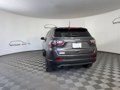 Used 2023 Jeep Compass Limited AWD/4WD image 9