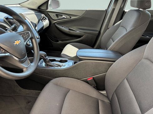 Used 2024 Chevrolet Malibu LT FWD image 16