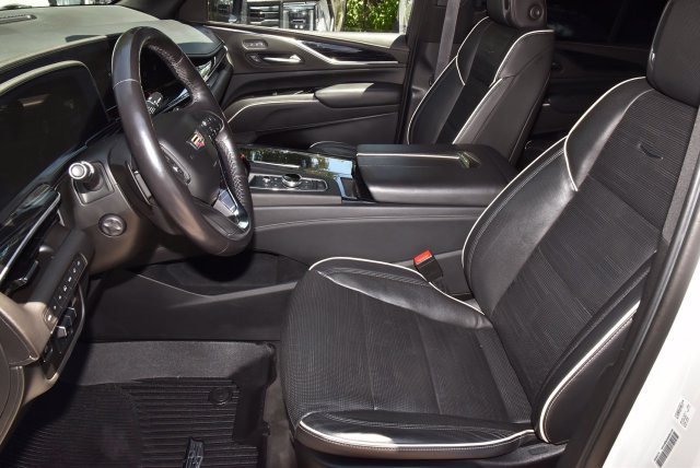 Used 2022 Cadillac Escalade Sport w/ Touring Package AWD/4WD image 13