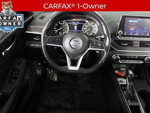 Certified 2022 Nissan Altima 2.5 SR image 5