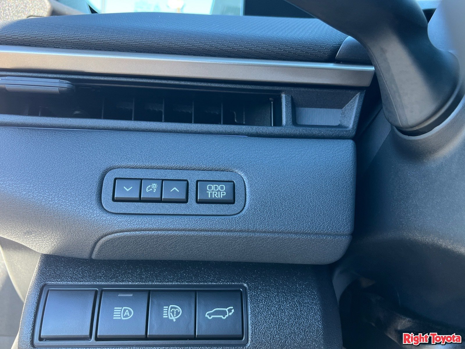 Certified 2026 Toyota bZ AWD/4WD image 33