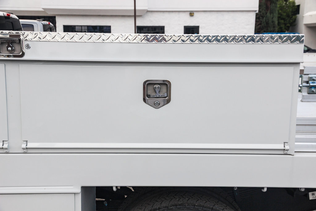 New 2025 Ford F550 2WD Regular Cab Super Duty image 9